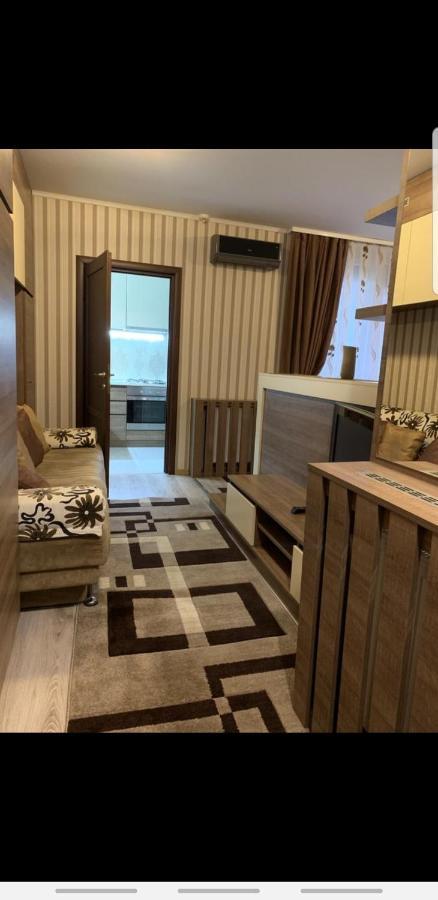 Apartament Karla Nagyvárad Kültér fotó